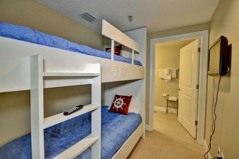 Palazzo Condo By Blue Sun Panama City Beach Exterior photo